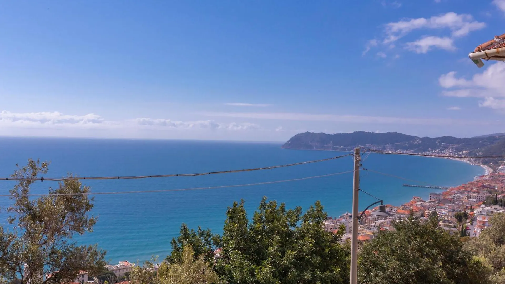 Serena 2 Amazing Sea View - Happy Rentals Alassio 0*,  Italy
