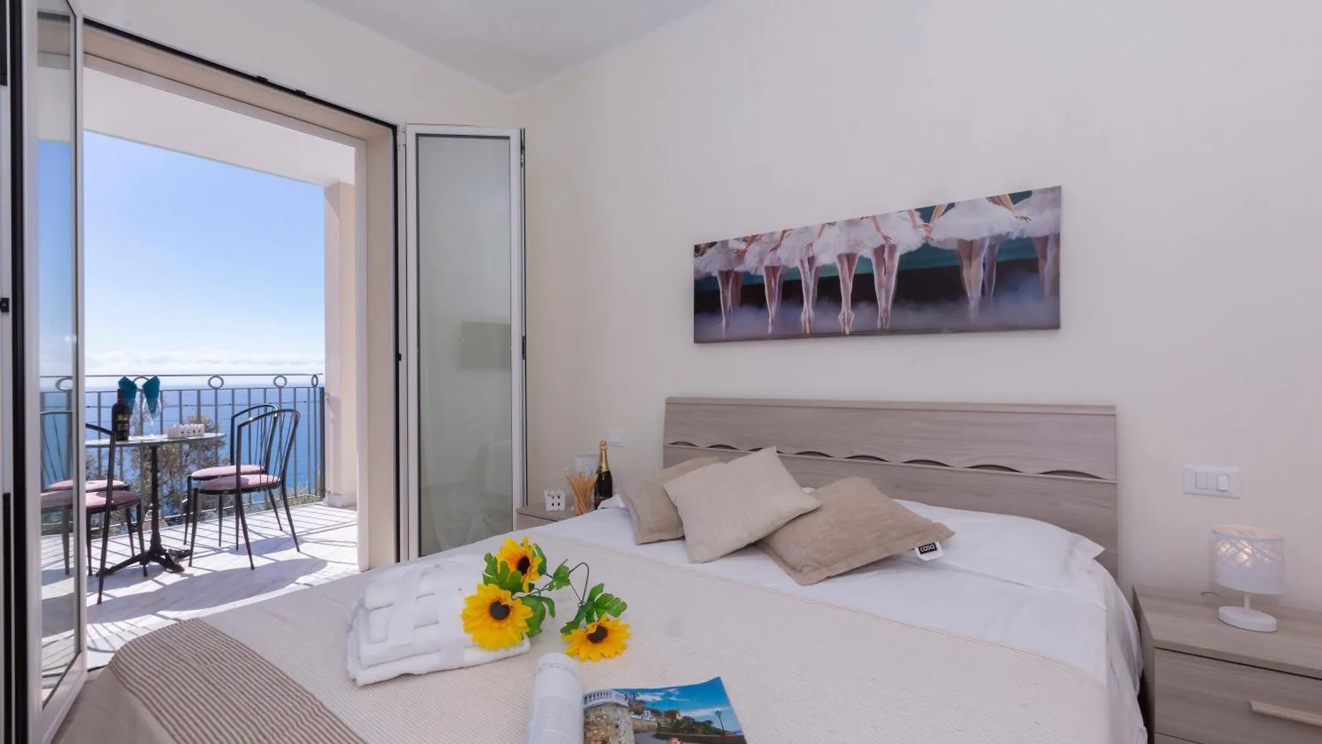 Serena 2 Amazing Sea View - Happy Rentals Alassio 0*,  Italy