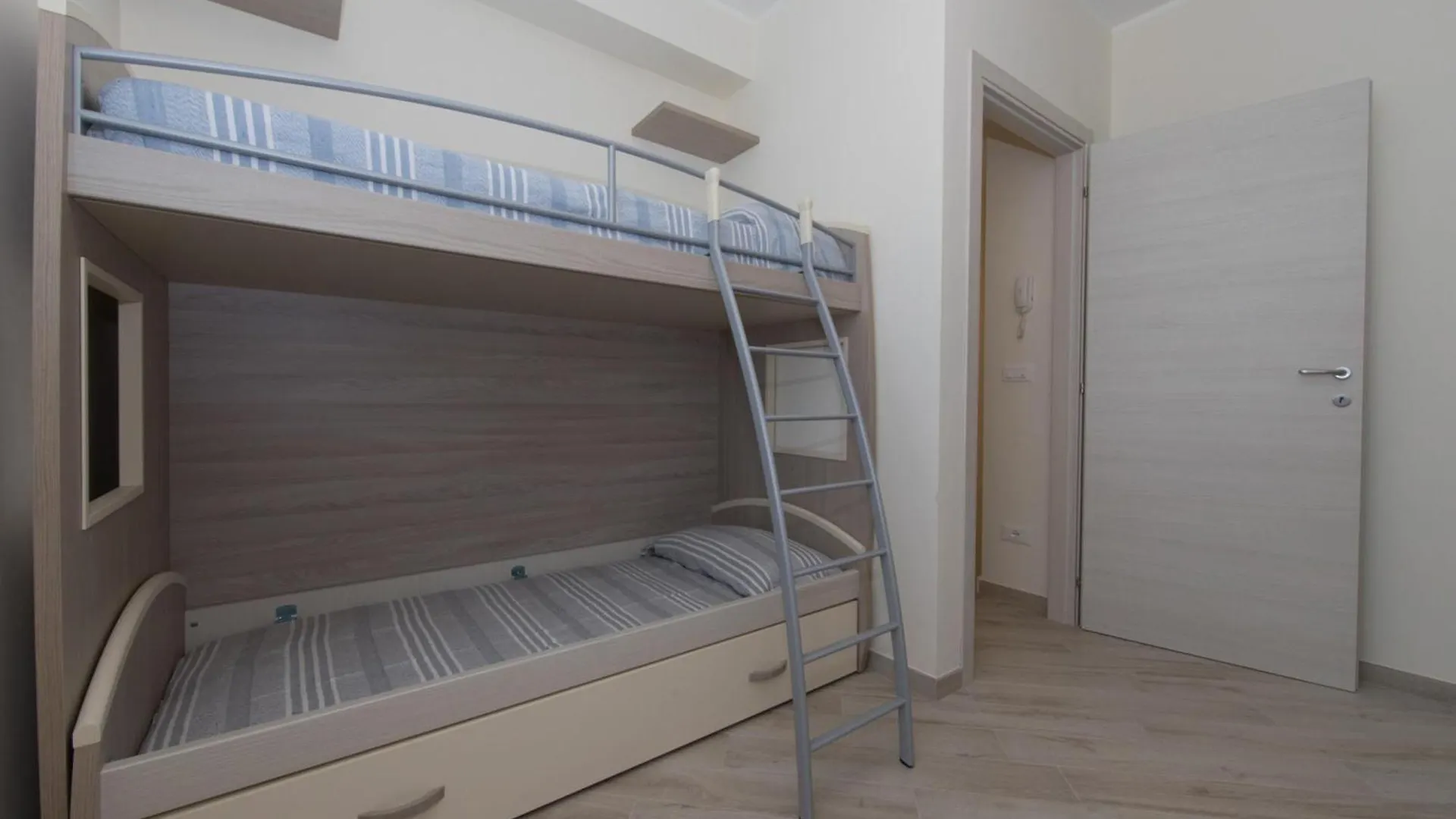 Serena 2 Amazing Sea View - Happy Rentals Alassio